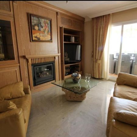 Golf, Pool & Beach Estepona Exterior photo